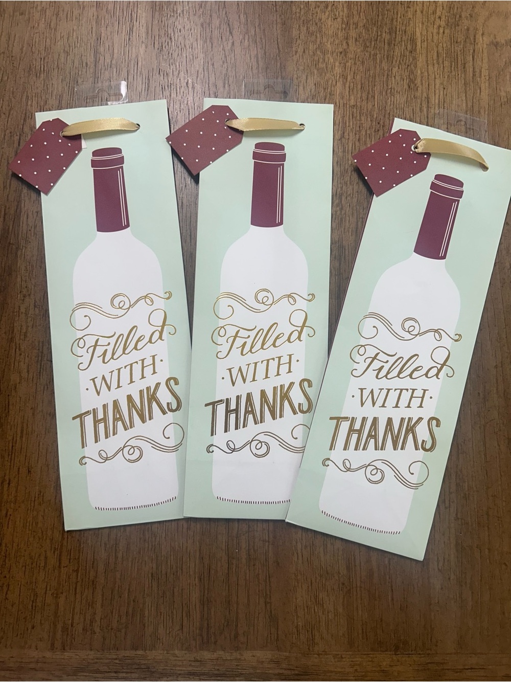 “Filled With Thanks” Wine Bottle Gift Bags - set of 3 🍷